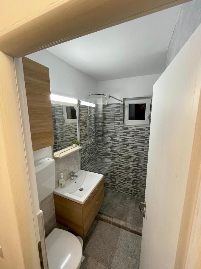Twin Apartments 锡比乌 外观 照片