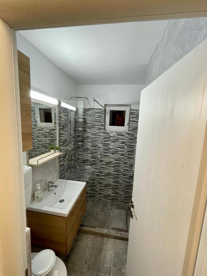 Twin Apartments 锡比乌 外观 照片