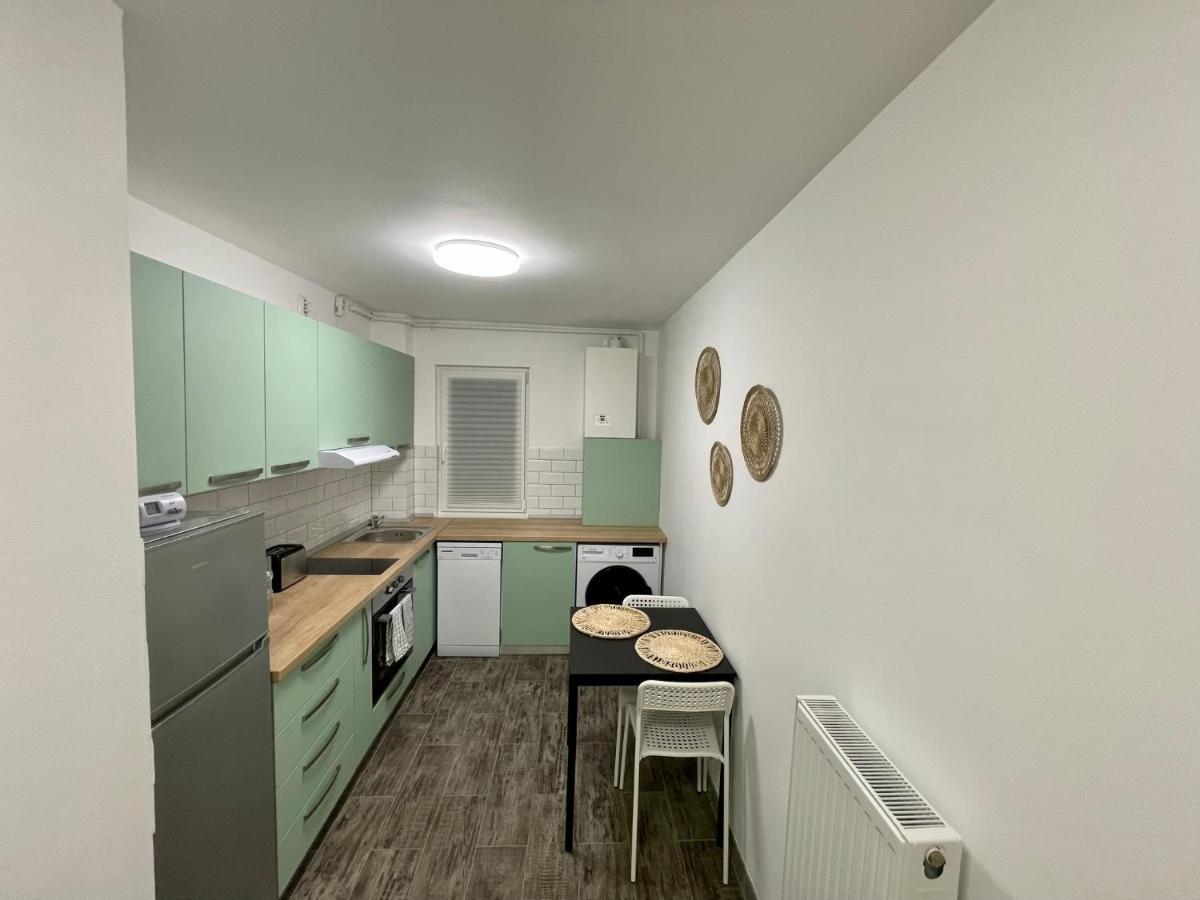 Twin Apartments 锡比乌 外观 照片